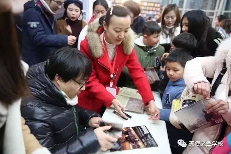 【报道】宿州市首届国际钢琴大师音乐会暨俄罗斯专享会艺术家宋思衡多媒体音乐会圆满成功。诤悠担